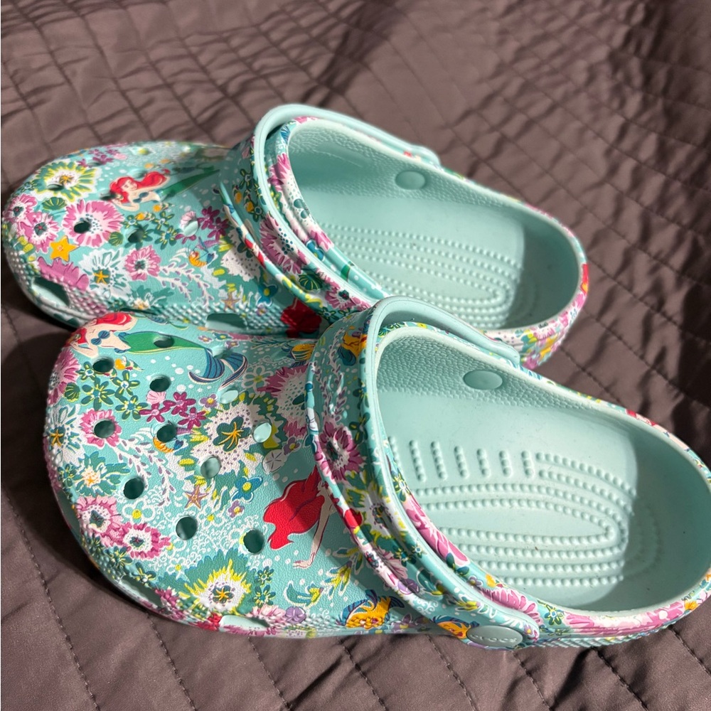 CROCS Disney Little Mermaid